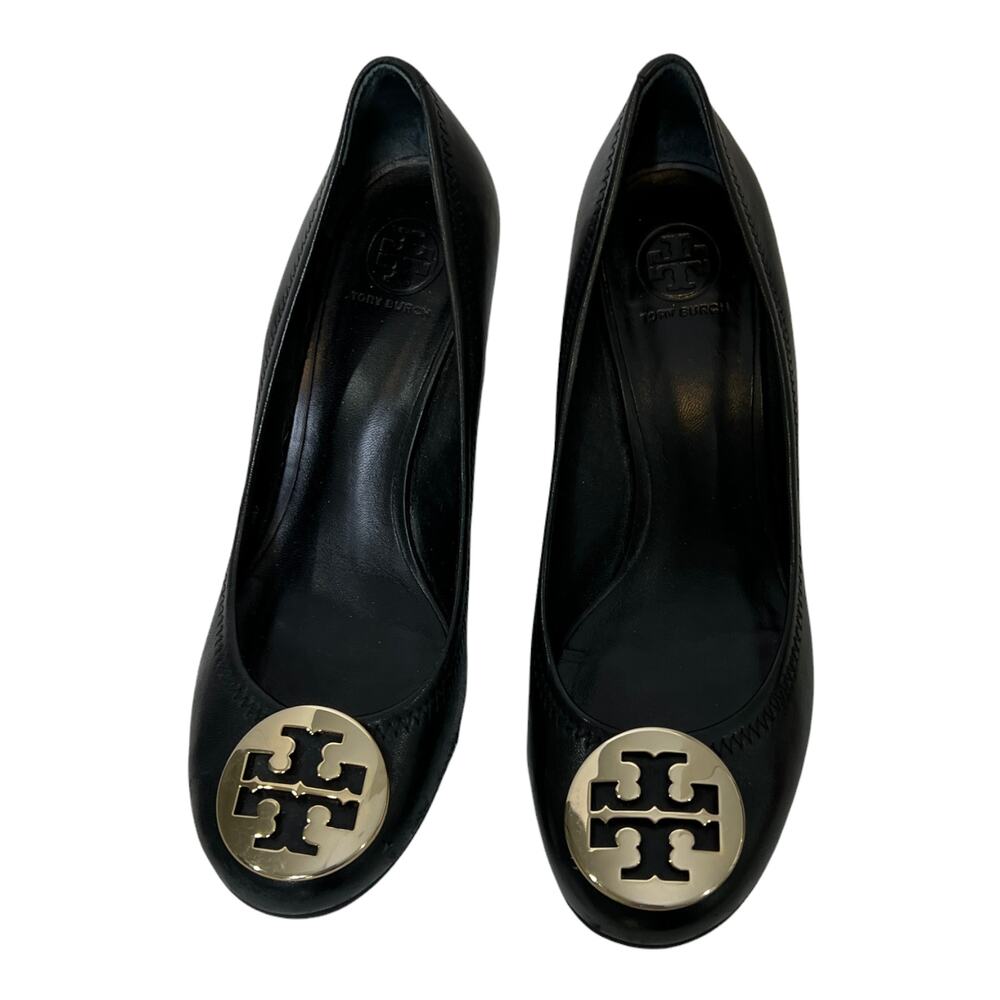 Tory Burch Women's Size 8 Sally Wedge Pump Shoes Logo Black Leather 2" heel